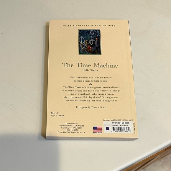 2012 THE TIME MACHINE H G WELLS JR CLASSICS FOR YOUNG READERS PAPERBACK BOOK - Picture 6 of 9